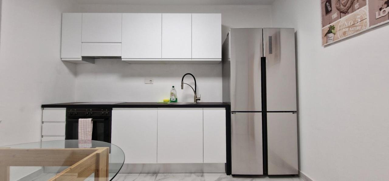 Lugano Lakeview Apartment Private Parking & Self Check-In Exteriör bild